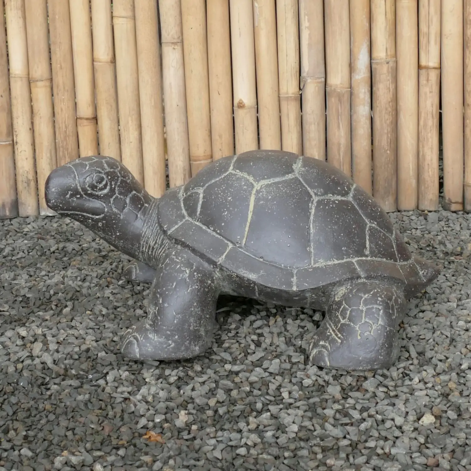  Product image 5 of the product “Turtle with a hole at the bottom, in size 62cm Length | Cast stone, handcrafted & coloured ”